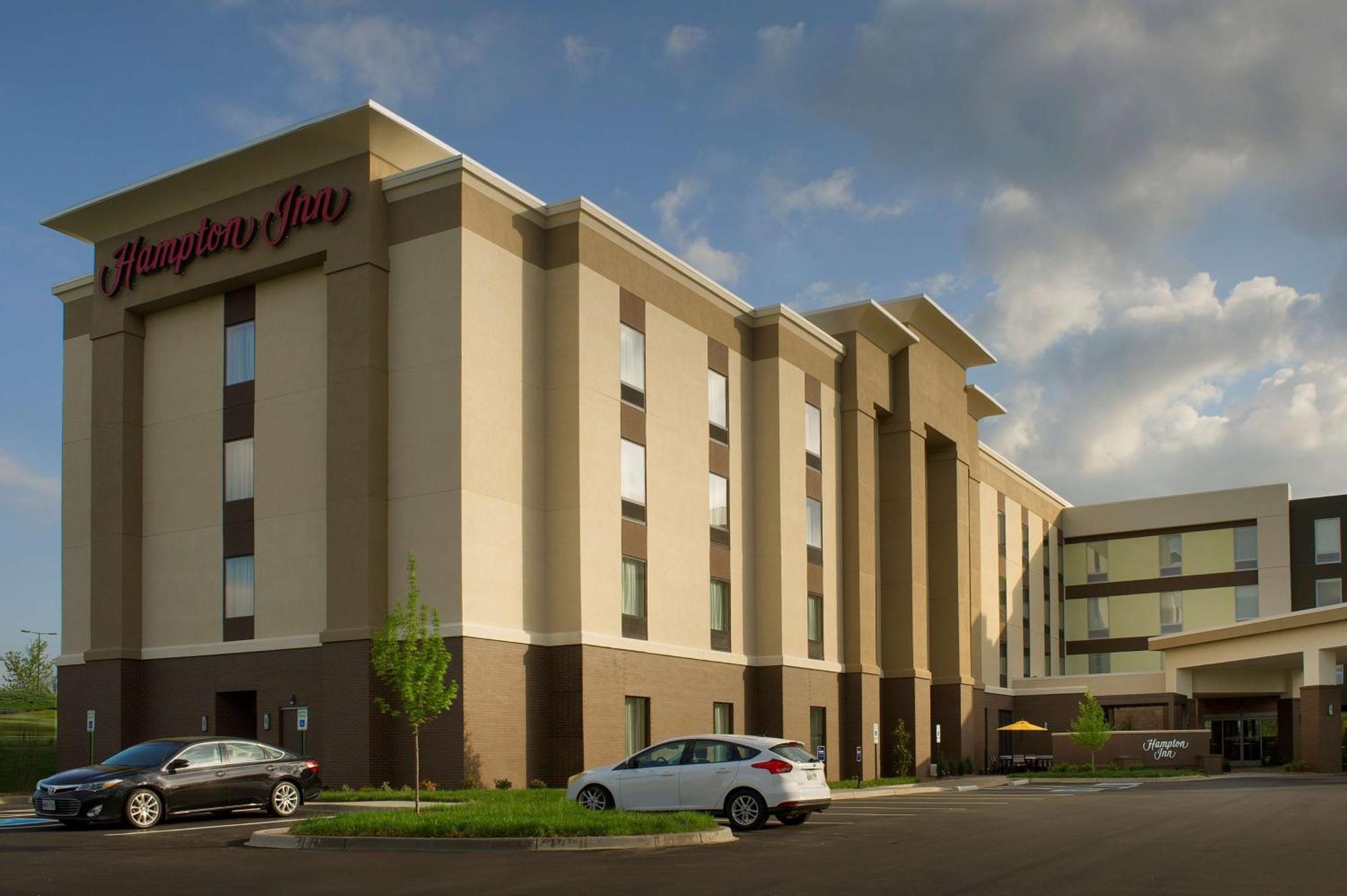 Hampton Inn Louisville East Hurstbourne Exterior foto