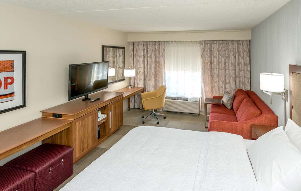 Hampton Inn Louisville East Hurstbourne Zimmer foto